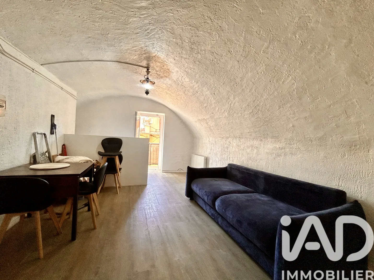Vente appartement à Contes (06390) : appartement 2 pièces 38 m² - 1991871 — 2