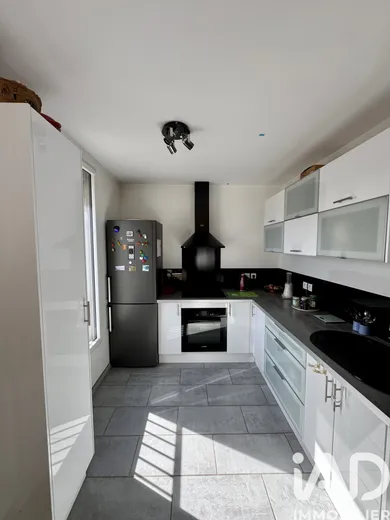 Appartement à Évry-Courcouronnes (91000)