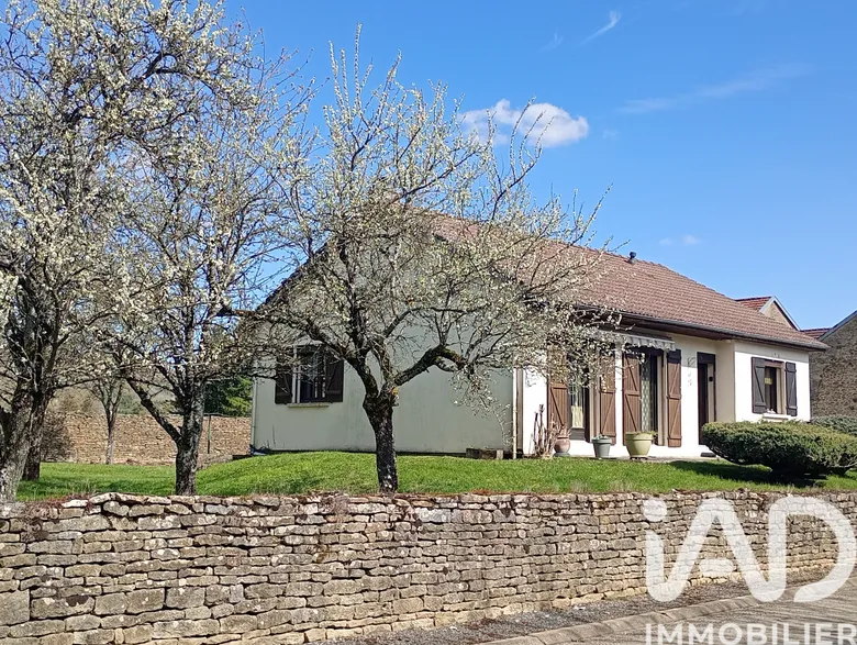 Maison 4 pièces 83 m² · à Vesaignes-sous-Lafauche · 83 m² · 112 000 €