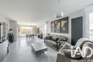 Duplex à Saint-Denis (93210)