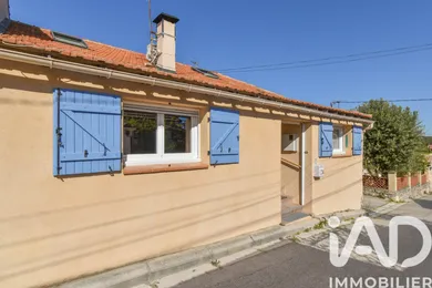 Maison de village à Gréasque (13850)
