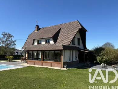 Maison traditionnelle à Dampierre-Saint-Nicolas (76510)