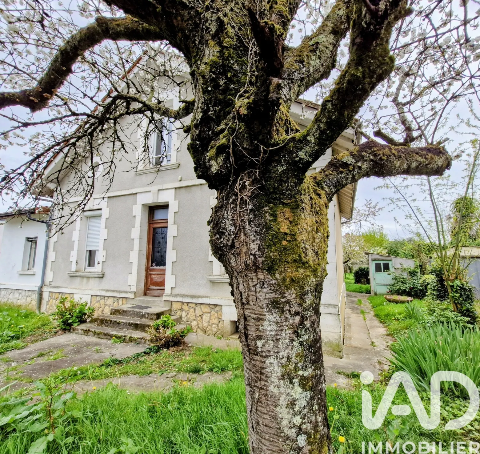 Vente maison à Bergerac (24100) : maison 6 pièces 113 m² — 3