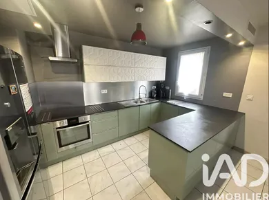 Apartment in Évry (91000)