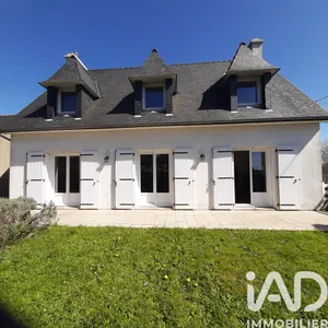 House in Carhaix-Plouguer (29270)