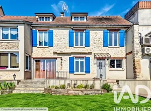 House in Bennecourt (78270)