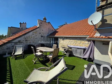 Maison à Carrières-sur-Seine (78420)