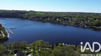 Cottage in cuzion (36190)