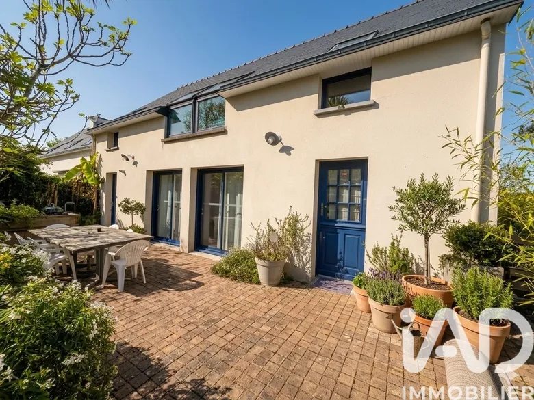 Maison 5 pièces 144 m² · à Lancieux · 144 m² · 583 000 €