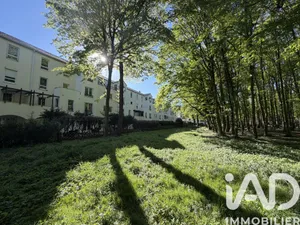 Appartement à Émerainville (77184)