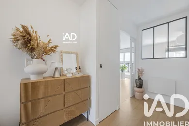 Apartment in Chatou (78400)