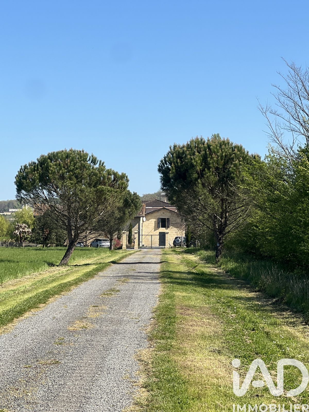 maison à Izon