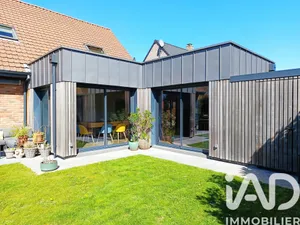 Architectural house in Fournes-en-Weppes (59134)