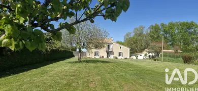 Maison de campagne à Vélines (24230)