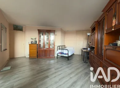 Apartment in Le Pré-Saint-Gervais (93310)