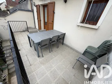 House in Villeneuve-le-Roi (94290)