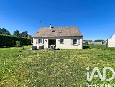 Maison traditionnelle à Bazarnes (89460)