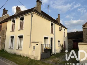 House in Carisey (89360)