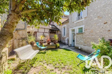 Maison de village à Montigny-sur-Loing (77690)