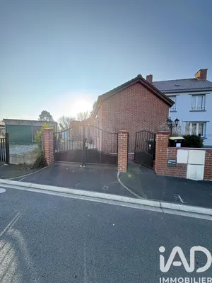 Maison à Saint-Amand-les-Eaux (59230)