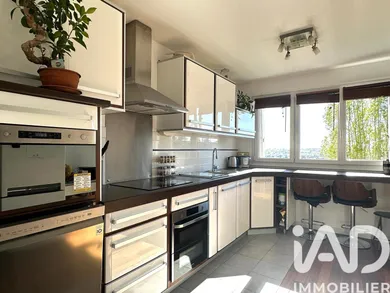 Apartment in Igny (91430)