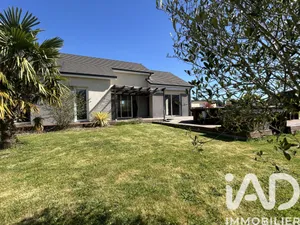 House in Buziet (64680)