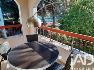 Apartment in Mandelieu-la-Napoule (06210)