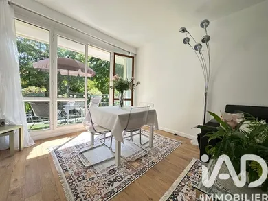 Apartment in Antony (92160)