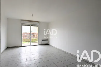 Appartement à Hénin-Beaumont (62110)