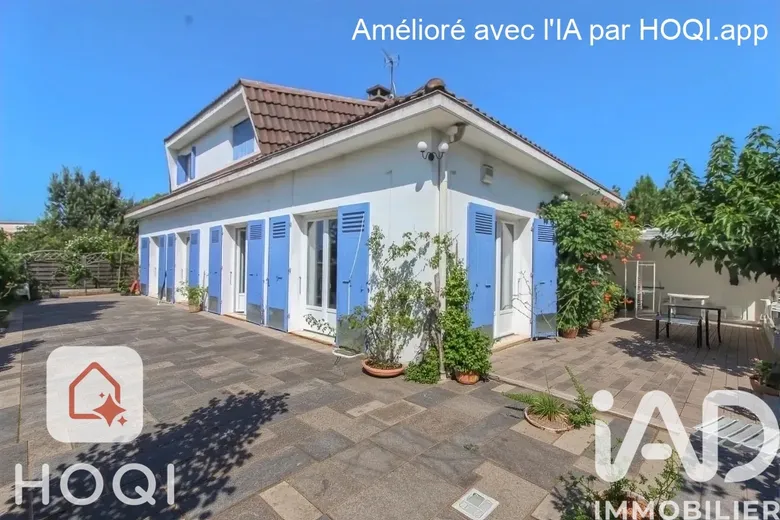 Maison 8 pièces 181 m² · à Alès · 181 m² · 360 000 €