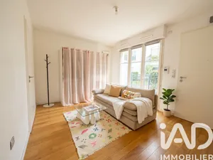 Studio in Puteaux (92800)