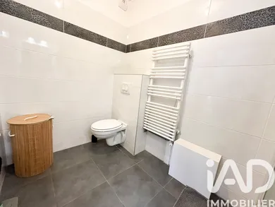 Studio in Puteaux (92800)
