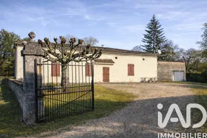 Park home in Montguyon (17270)