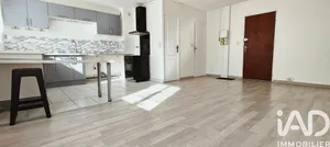 Apartment in Reims (51100)