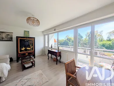 Apartment in Bordeaux (33200)