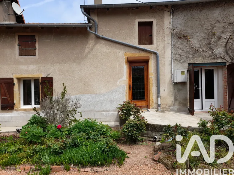 Maison 2 pièces 73 m² · à Urbise · 73 m² · 83 500 €
