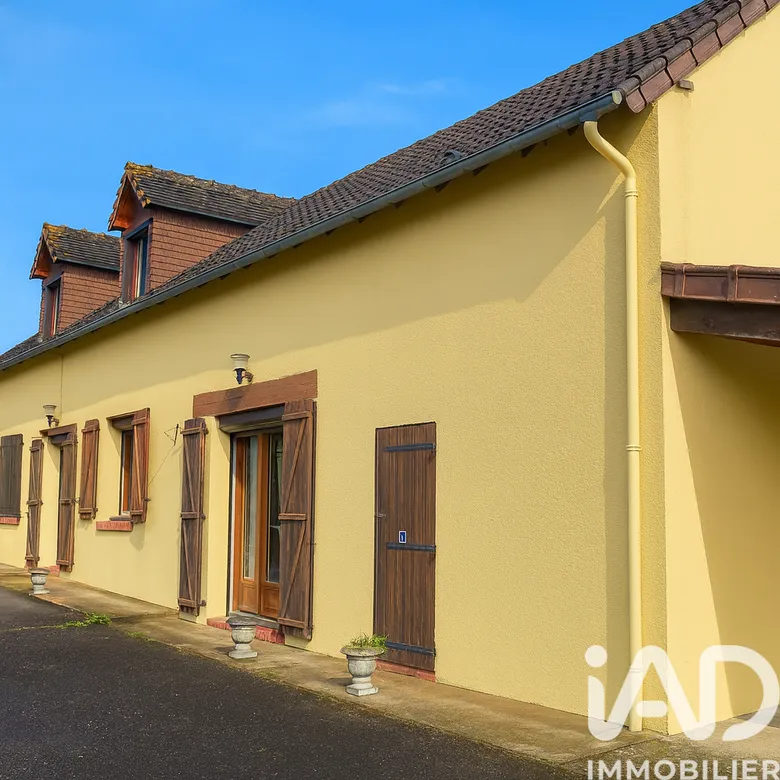 Maison 5 pièces 135 m² · à La Bruère-sur-Loir · 135 m² · 119 900 €