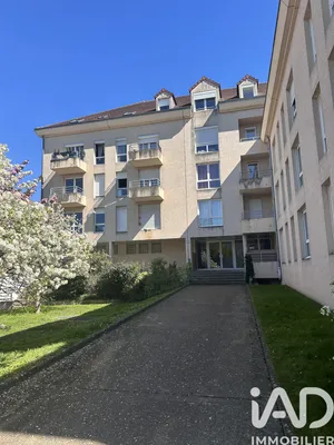 Garage in Plaisir (78370)