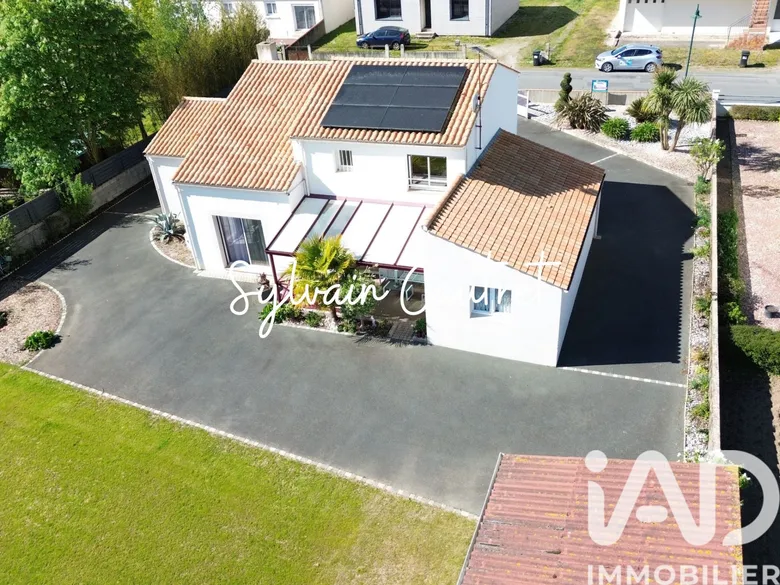 Maison 7 pièces 140 m² · à Aizenay · 140 m² · 324 000 €
