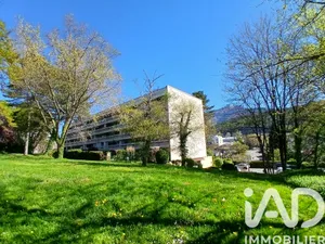 Apartment in Chambéry (73000)