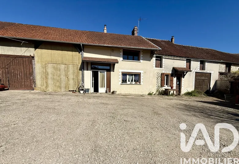 Maison 4 pièces 105 m² · à Merry-la-Vallée · 105 m² · 129 900 €