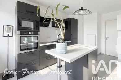 Apartment in Gardanne (13120)