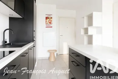 Apartment in Gardanne (13120)