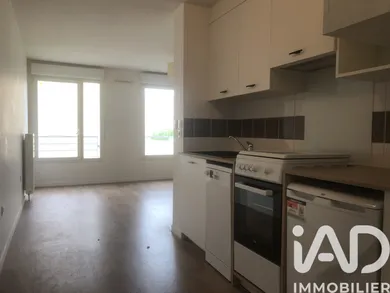 Studio à Nancy (54000)