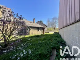 Maison de village à Chesnois-Auboncourt (08270)