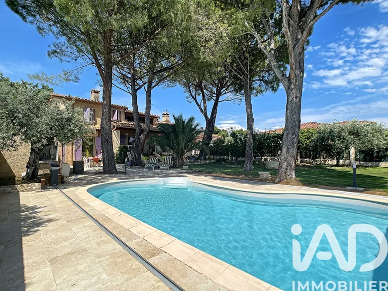 Maison 5 pièces 164 m² · à Aubignan · 164 m² · 495 000 €