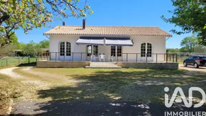 Maison traditionnelle à Saint-Denis-de-Pile (33910)