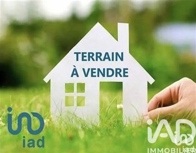 Terrain à bâtir à Avesnes-sur-Helpe (59440) · 45 000 €
