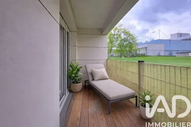 Apartment in Suresnes (92150)