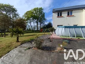 Park home in Saint-Malo-des-Trois-Fontaines (56490)